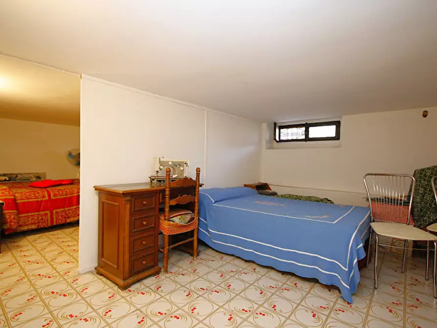 Immagine 25 di Appartamento in vendita  in Via Don Carlo Gnocchi a Parabita