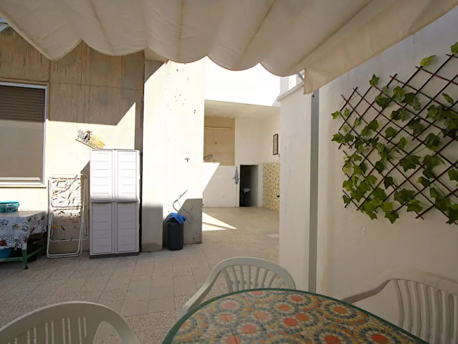 Immagine 31 di Appartamento in vendita  in Via Don Carlo Gnocchi a Parabita