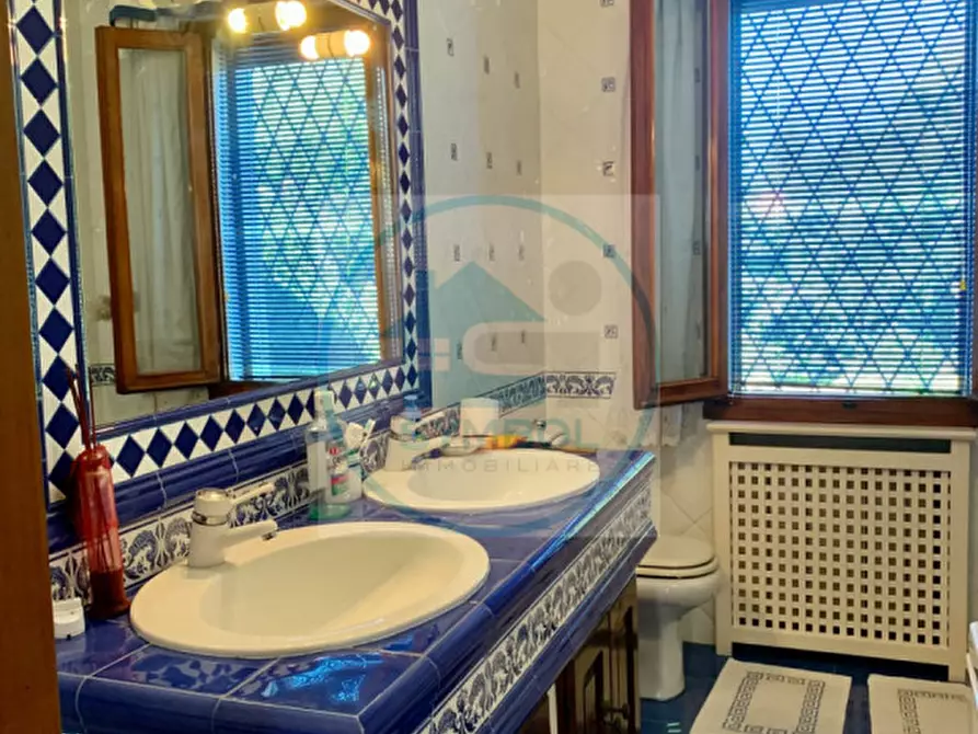 Immagine 12 di Casa indipendente in vendita  in Via Roma a Martellago