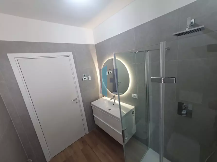 Immagine 10 di Casa bifamiliare in vendita  in Via Luigi Bay a Lodi