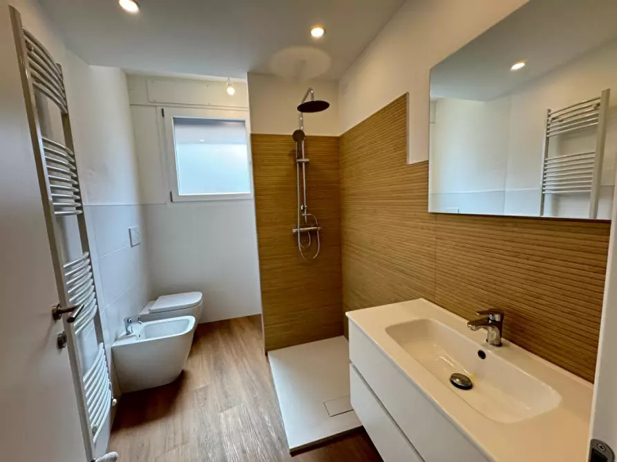 Immagine 13 di Appartamento in vendita  in Via Giovanni Verga a Treviso