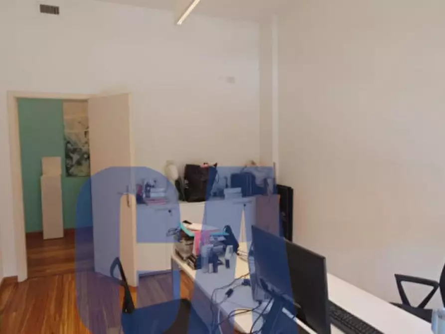 Immagine 4 di Ufficio in affitto  in VIA TURATI FILIPPO a Milano