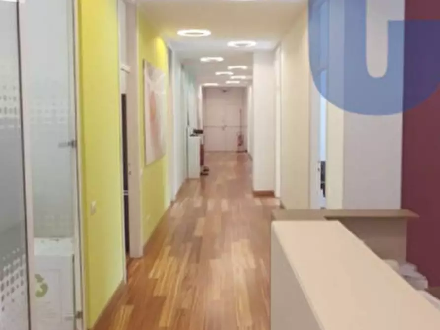 Immagine 11 di Ufficio in affitto  in VIA TURATI FILIPPO a Milano