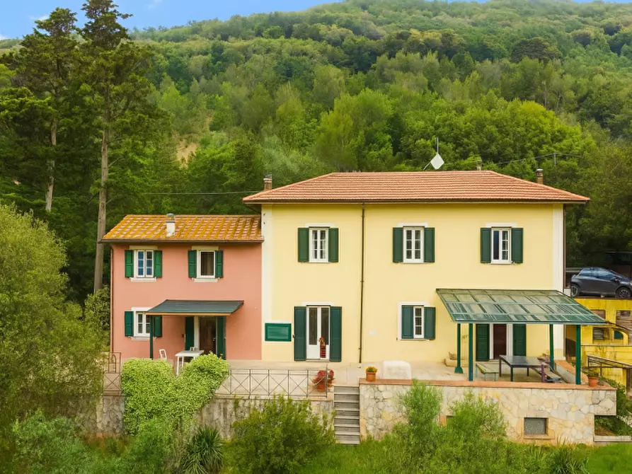 Immagine 1 di Rustico / casale in vendita  a San Giuliano Terme