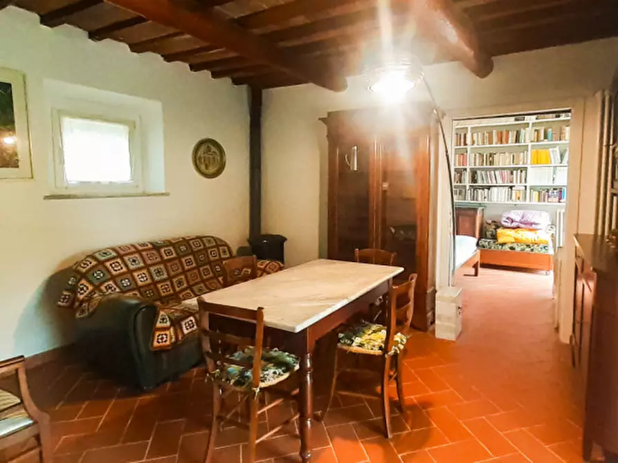 Immagine 9 di Rustico / casale in vendita  a San Giuliano Terme