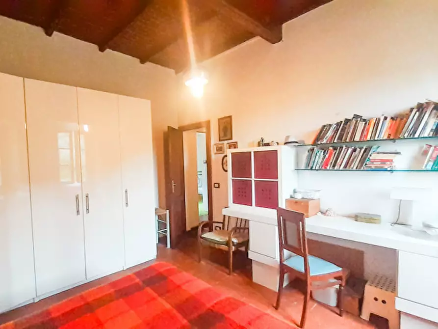 Immagine 17 di Rustico / casale in vendita  a San Giuliano Terme