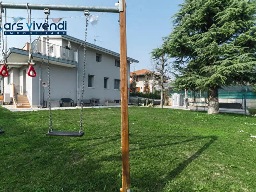 Immagine 15 di Villa in vendita  in Via Luigi Martelli a San Giovanni Lupatoto