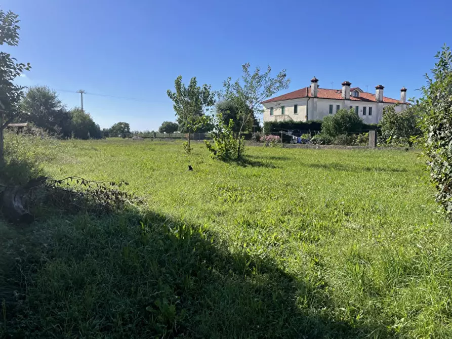 Immagine 3 di Terreno in vendita  in Via Giorgione a Asolo