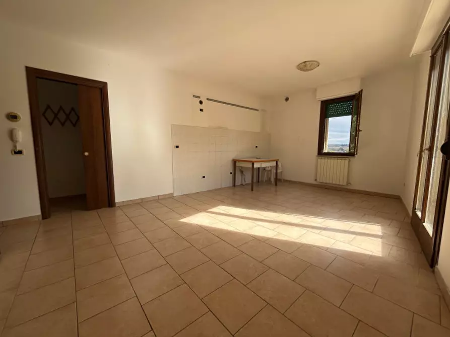 Immagine 1 di Appartamento in vendita  a Trecastelli