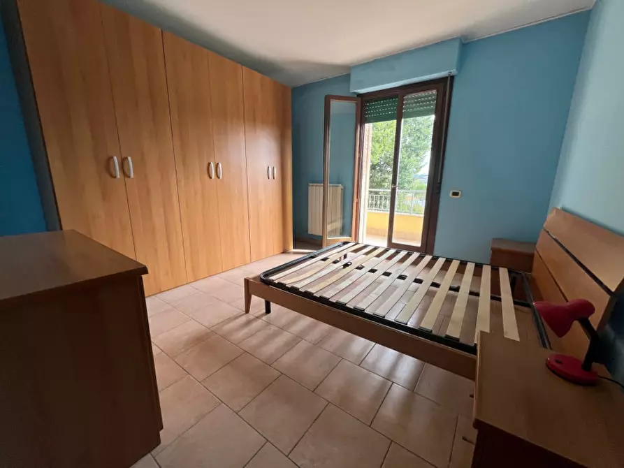 Immagine 2 di Appartamento in vendita  a Trecastelli