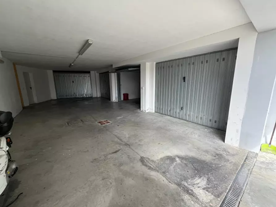 Immagine 16 di Appartamento in vendita  a Trecastelli