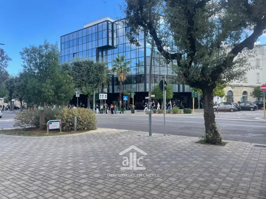 Immagine 4 di Ufficio in vendita  in viale otranto,65 a Lecce