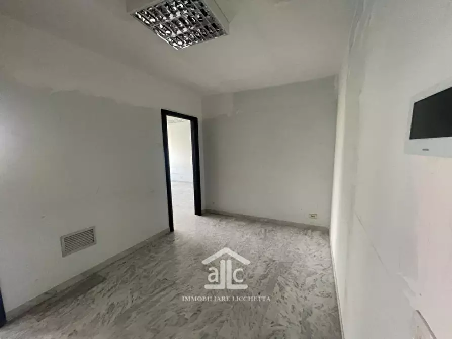 Immagine 23 di Ufficio in vendita  in viale otranto,65 a Lecce