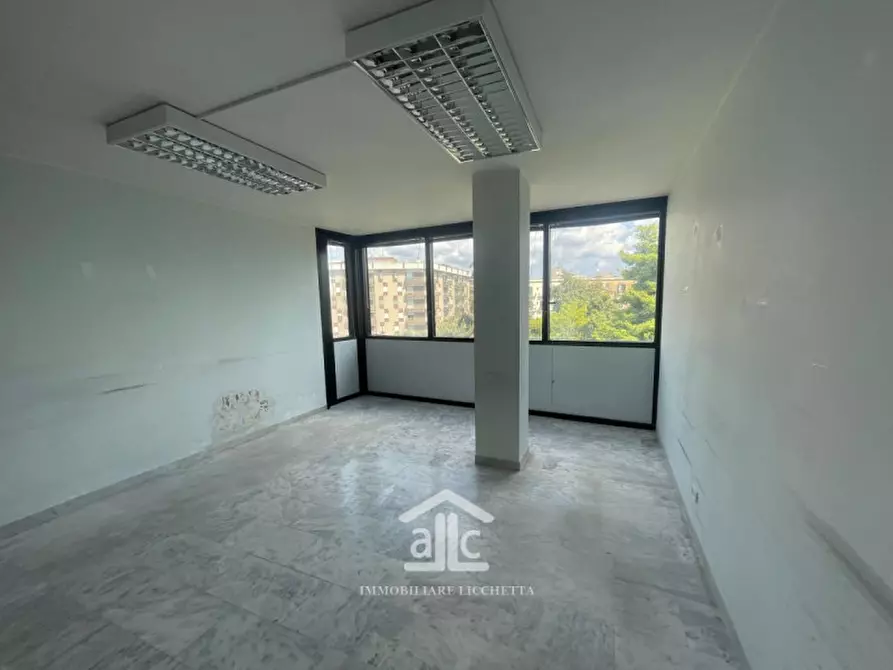 Immagine 28 di Ufficio in vendita  in viale otranto,65 a Lecce
