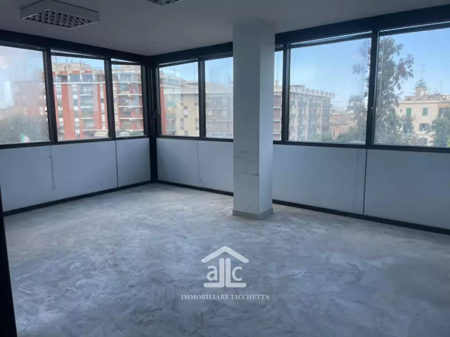 Immagine 30 di Ufficio in vendita  in viale otranto,65 a Lecce