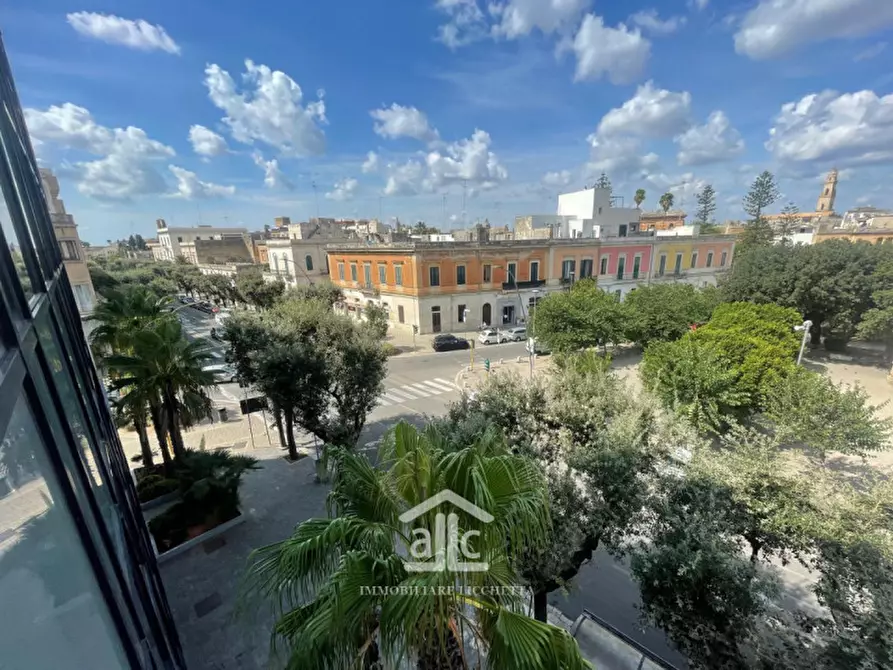 Immagine 37 di Ufficio in vendita  in viale otranto,65 a Lecce