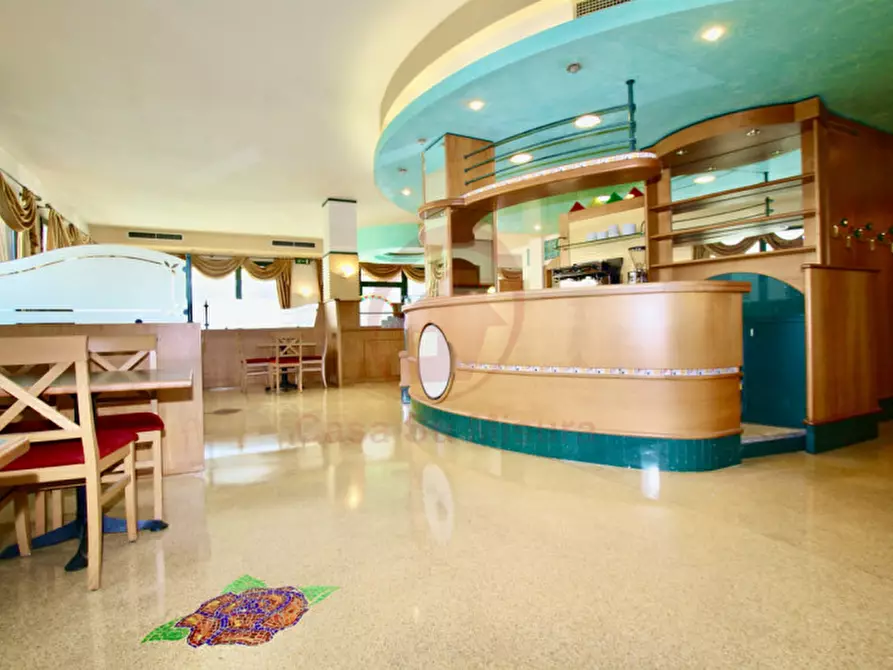 Immagine 1 di Attività commerciale in vendita  in Via XI Febbraio a Saonara