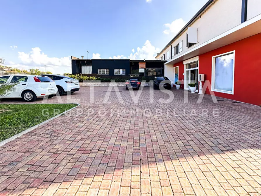 Immagine 5 di Ufficio in affitto  in Via Giuseppe Garibaldi a Bedizzole