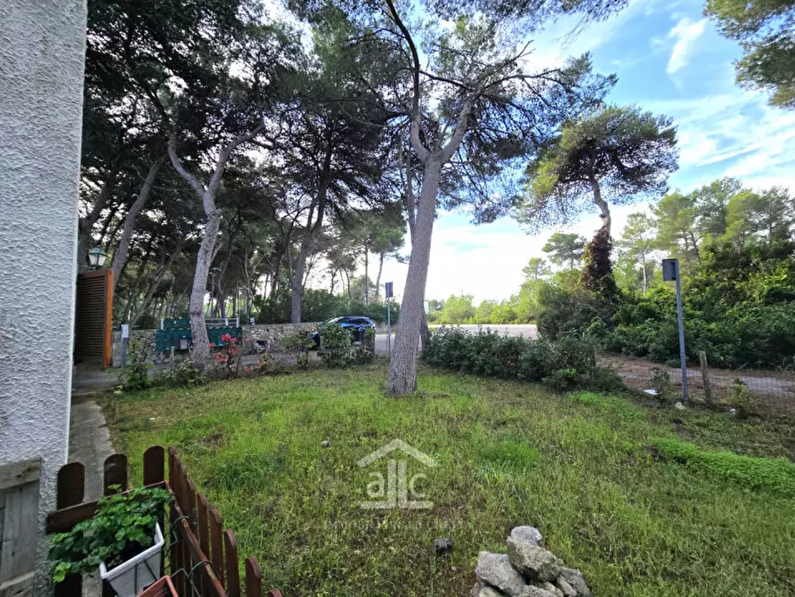 Immagine 29 di Villa in vendita  in Strada Provinciale S. Cataldo, 73029 Vernole LE a Vernole