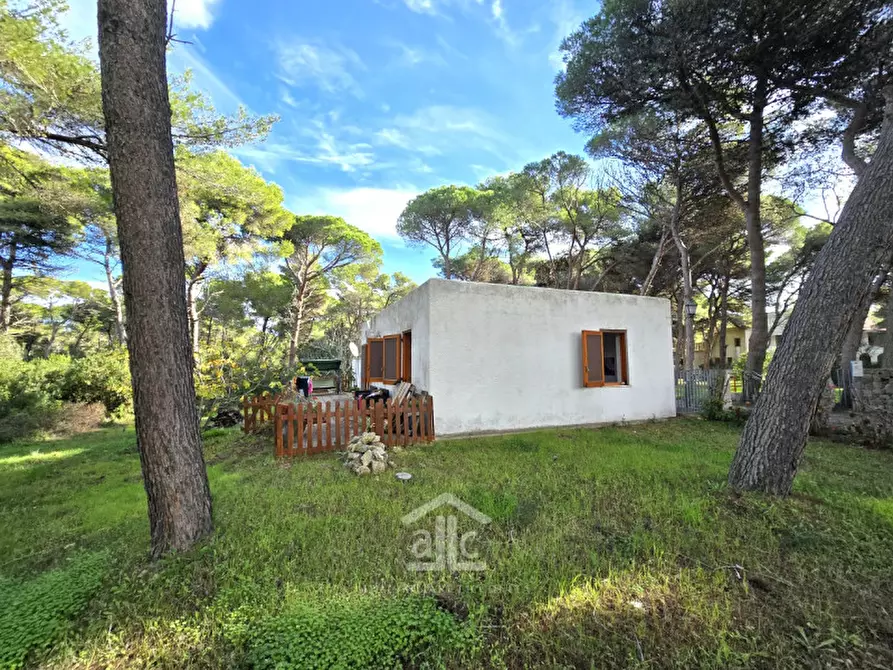 Immagine 33 di Villa in vendita  in Strada Provinciale S. Cataldo, 73029 Vernole LE a Lecce