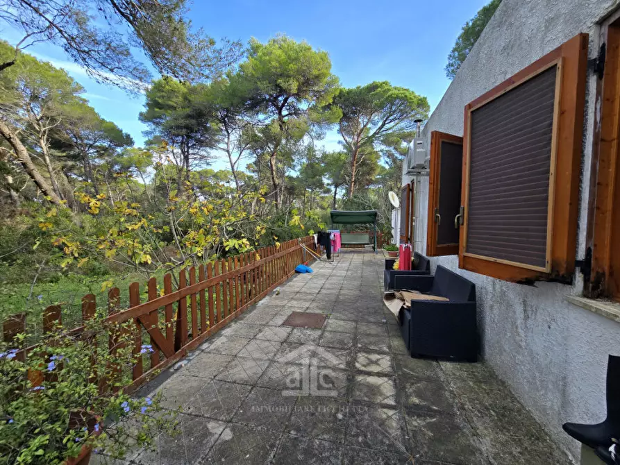 Immagine 40 di Villa in vendita  in Strada Provinciale S. Cataldo, 73029 Vernole LE a Lecce