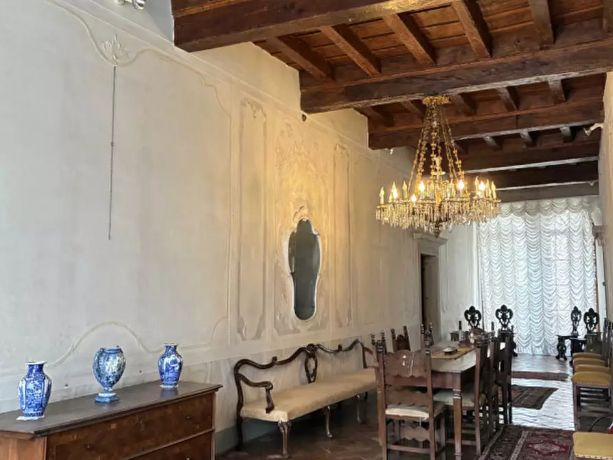 Immagine 15 di Casa indipendente in vendita  in Via Martiri della Libertà a Vittorio Veneto