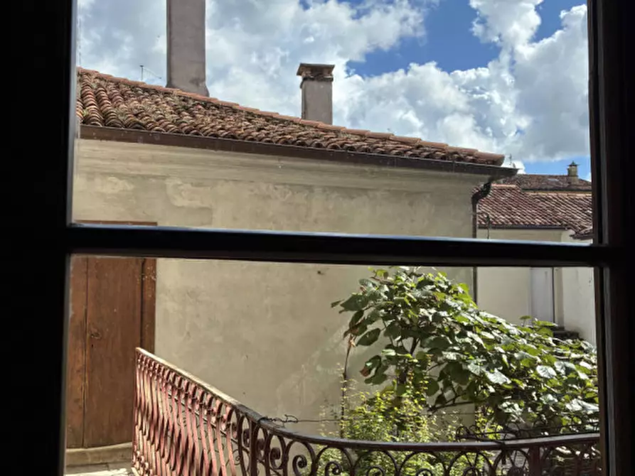 Immagine 20 di Casa indipendente in vendita  in Via Martiri della Libertà a Vittorio Veneto