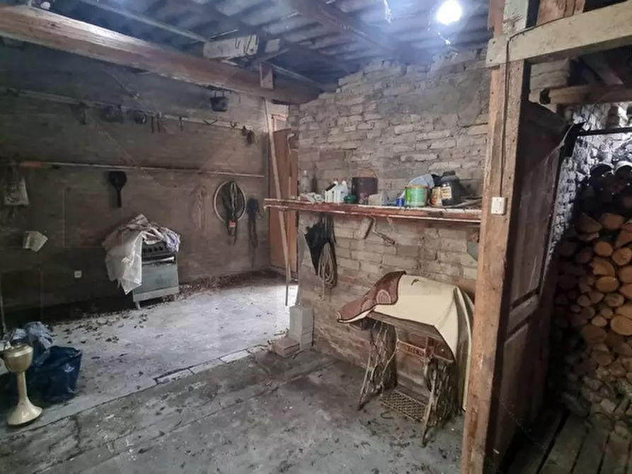 Immagine 10 di Casa indipendente in vendita  in TRAVERSAGNO 15 a Lugo