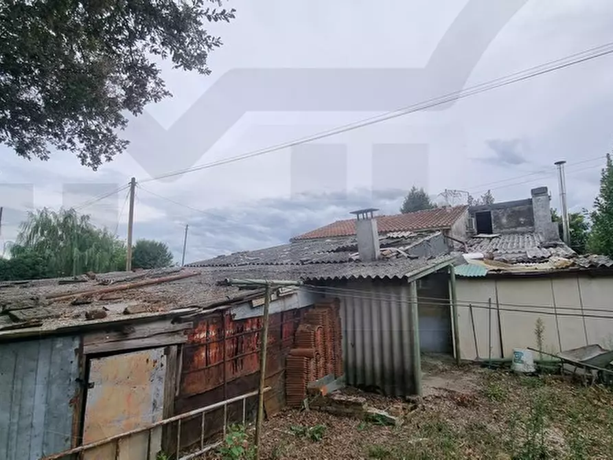 Immagine 13 di Casa indipendente in vendita  in TRAVERSAGNO 15 a Lugo