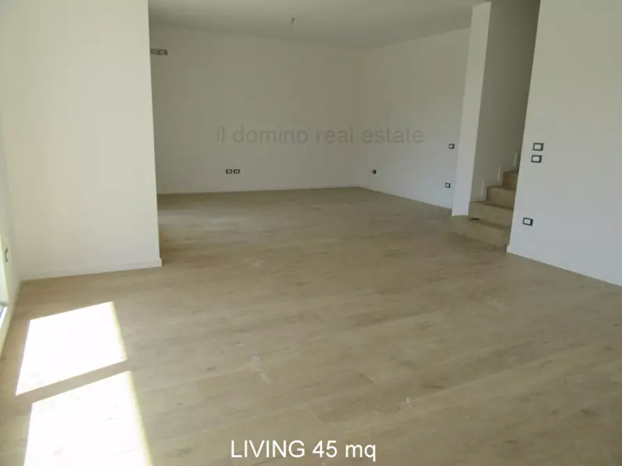 Immagine 2 di Casa quadrifamiliare in vendita  in Via Nazario Sauro a Abano Terme