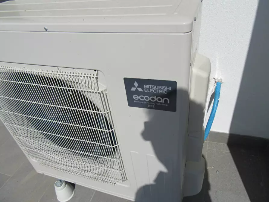 Immagine 27 di Casa quadrifamiliare in vendita  in Via Nazario Sauro a Abano Terme