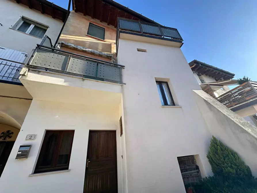 Immagine 2 di Casa indipendente in vendita  in Via X giornate 2 a Serle