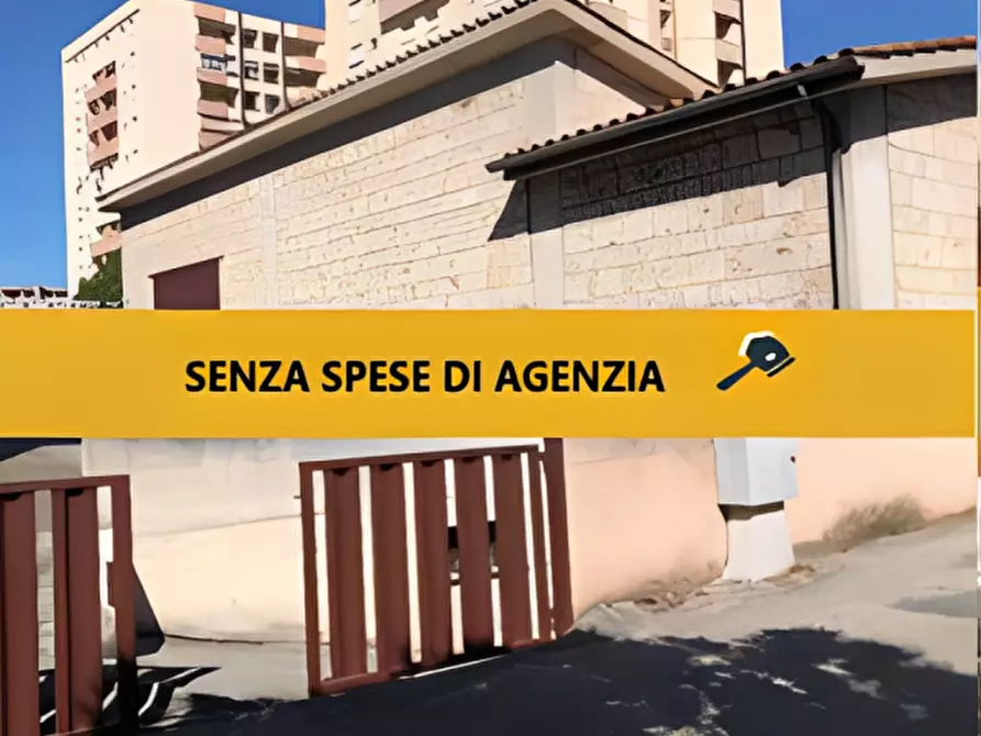 Immagine 1 di Magazzino in vendita  in Quartiere Borgo Rivo, Via del Rivo, 287 a Terni