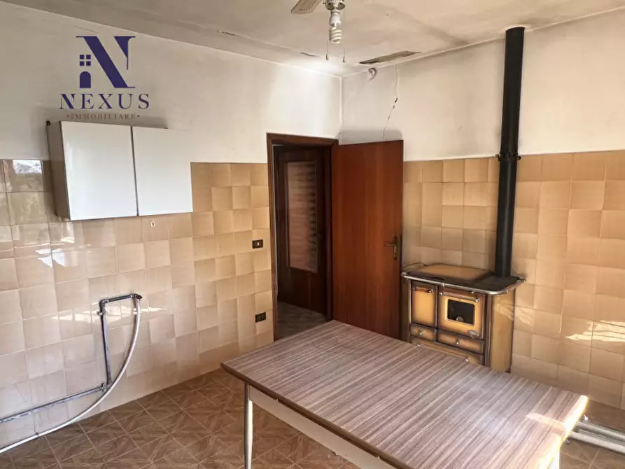 Immagine 11 di Casa bifamiliare in vendita  a Montefelcino