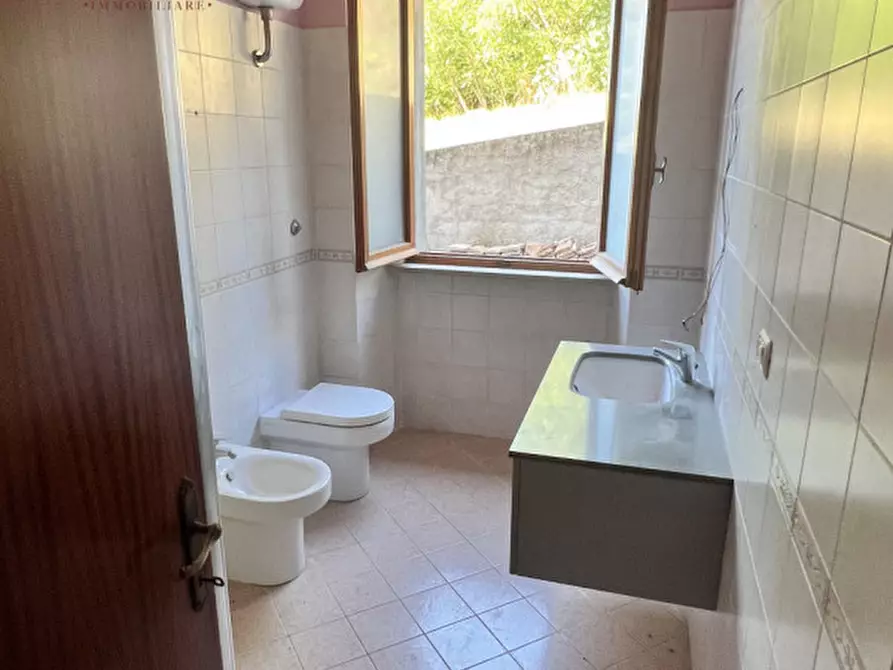 Immagine 23 di Casa bifamiliare in vendita  a Montefelcino