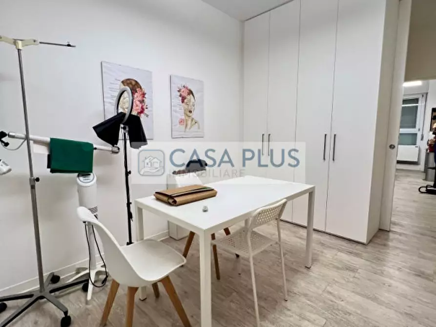 Immagine 21 di Ufficio in vendita  in Viale Venezia 7 a Cassola