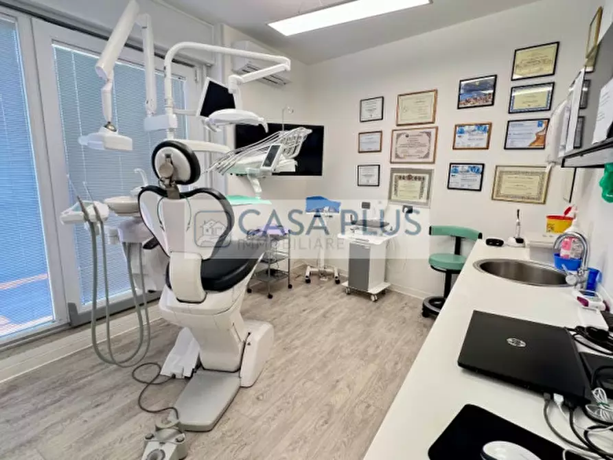 Immagine 27 di Ufficio in vendita  in Viale Venezia 7 a Cassola