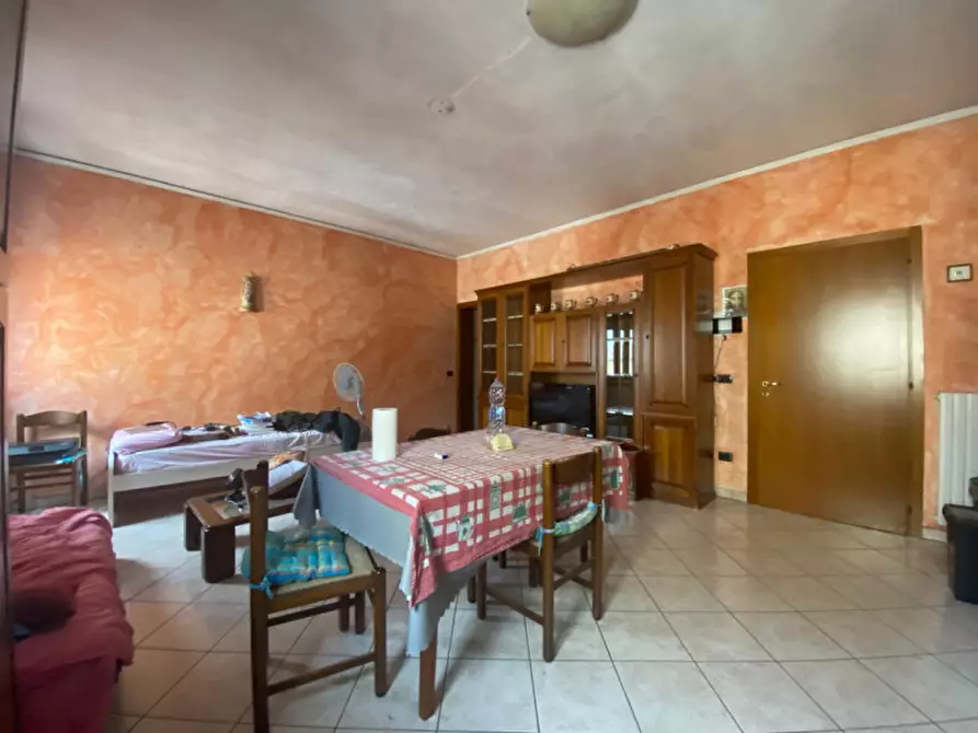 Immagine 3 di Appartamento in vendita  in Via Marconi a Mozzecane