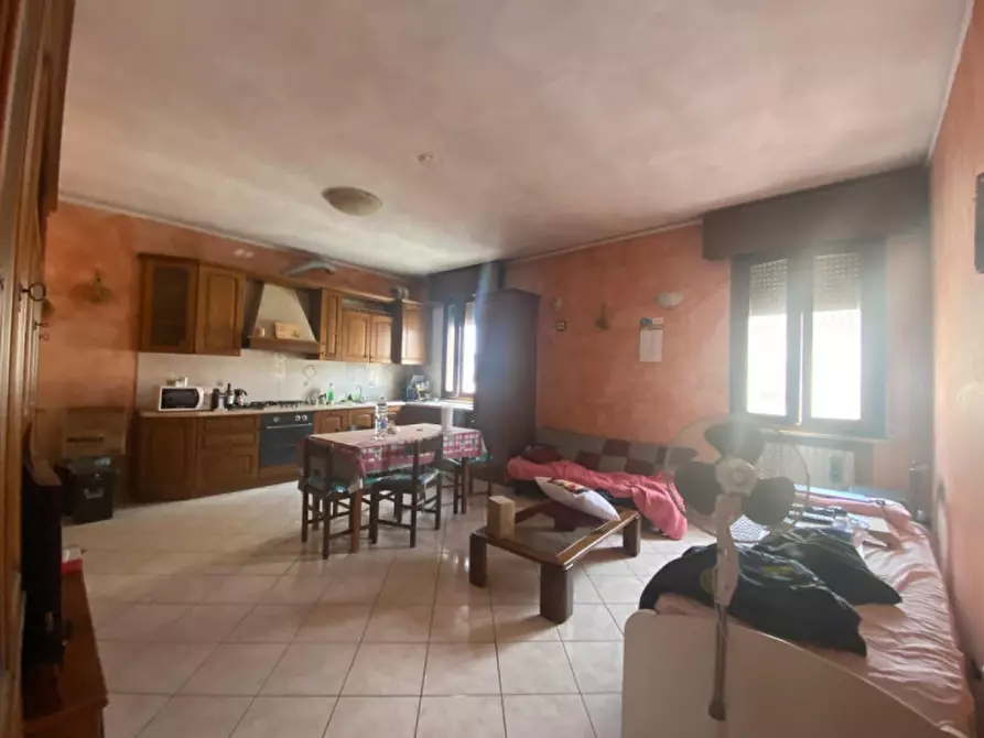 Immagine 4 di Appartamento in vendita  in Via Marconi a Mozzecane