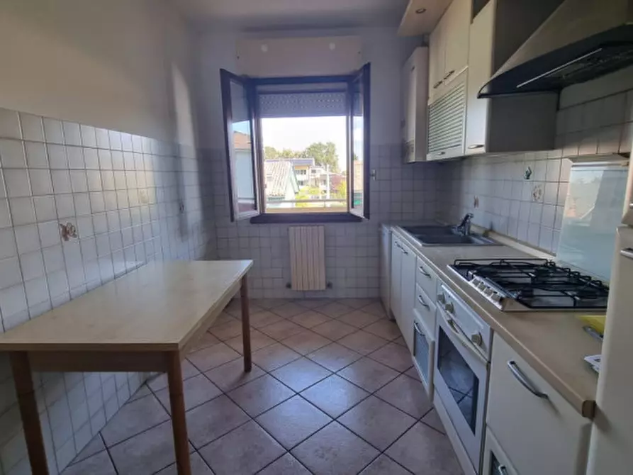 Immagine 5 di Appartamento in vendita  in Via Quinto Ennio a Carpi