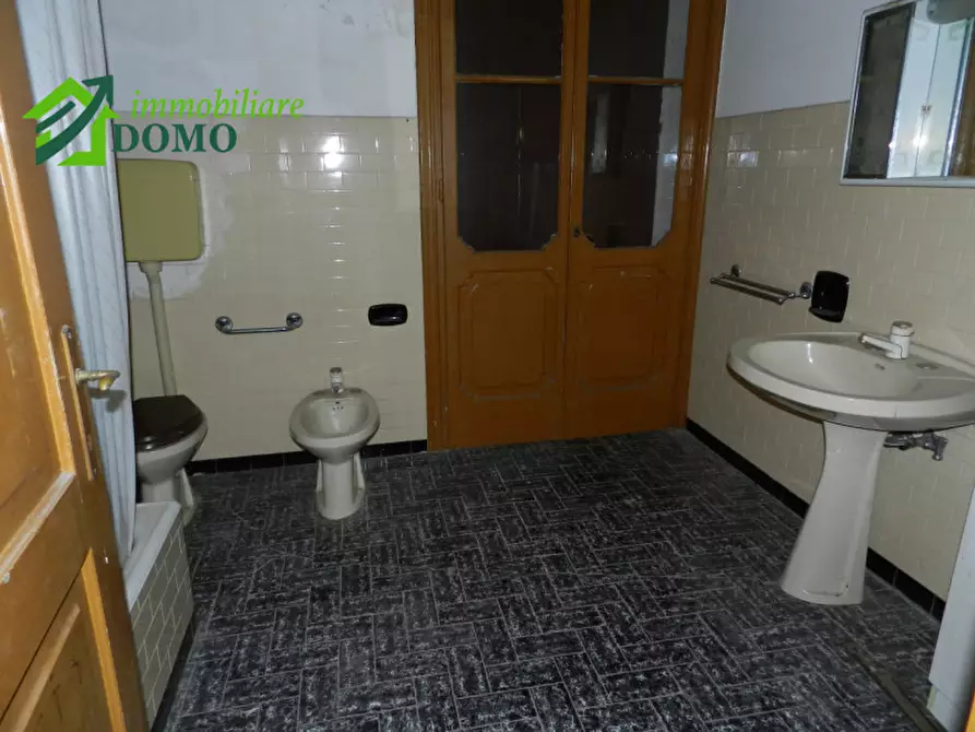 Immagine 21 di Villa in vendita  in via pieve a Velo D'astico