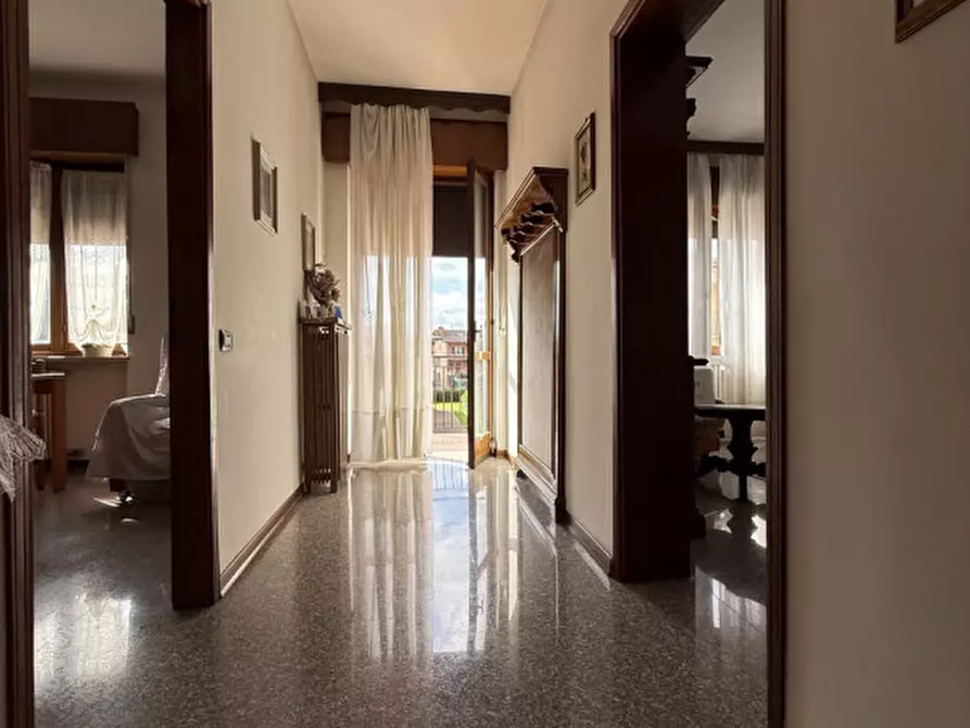 Immagine 10 di Appartamento in vendita  in Strada La Rizza a Castel D'azzano