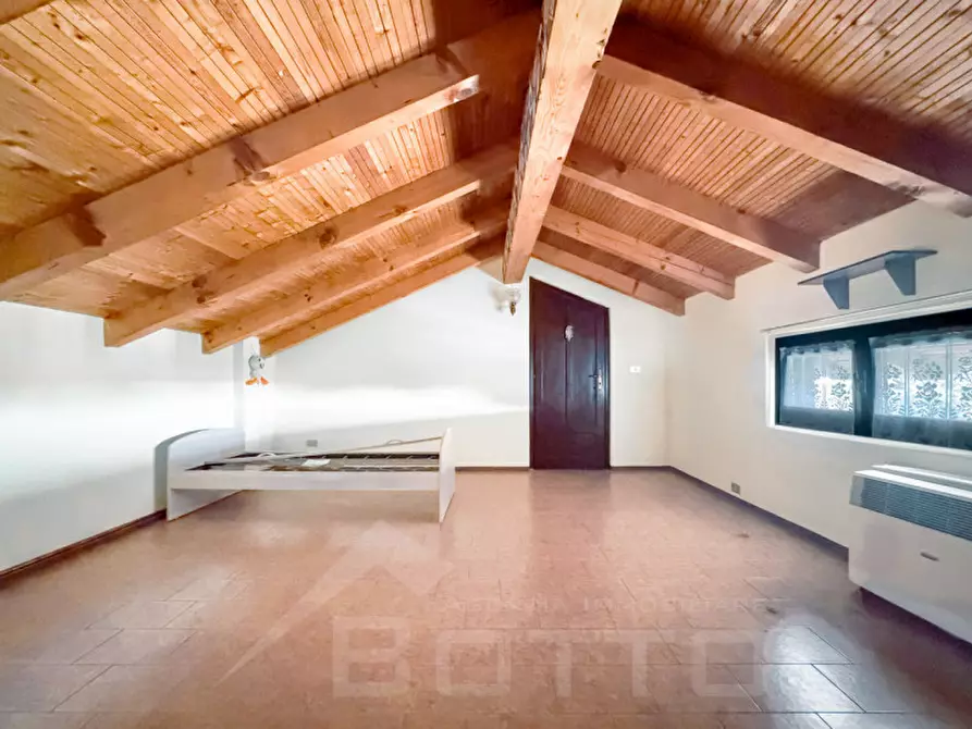 Immagine 14 di Appartamento in vendita  in Via Motto Sapino 6 a Maggiora