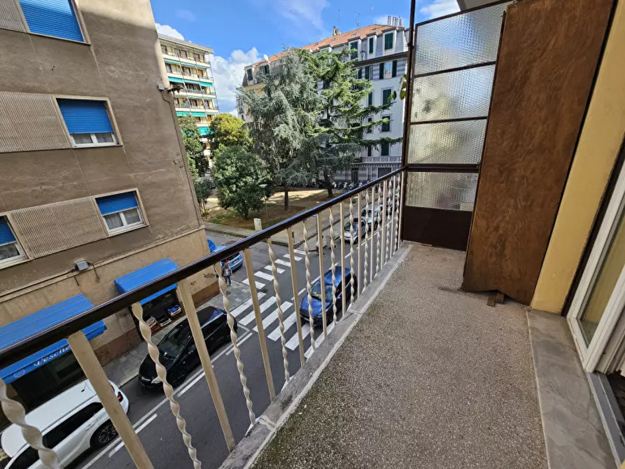 Immagine 6 di Appartamento in vendita  in via Collodi a Savona