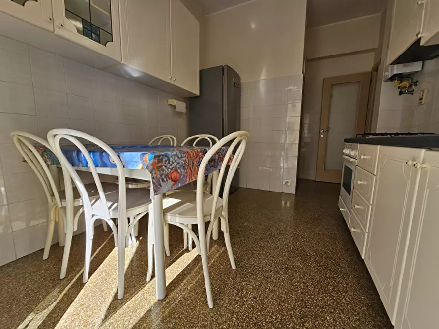 Immagine 12 di Appartamento in vendita  in via Collodi a Savona