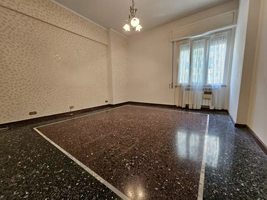 Immagine 15 di Appartamento in vendita  in via Collodi a Savona