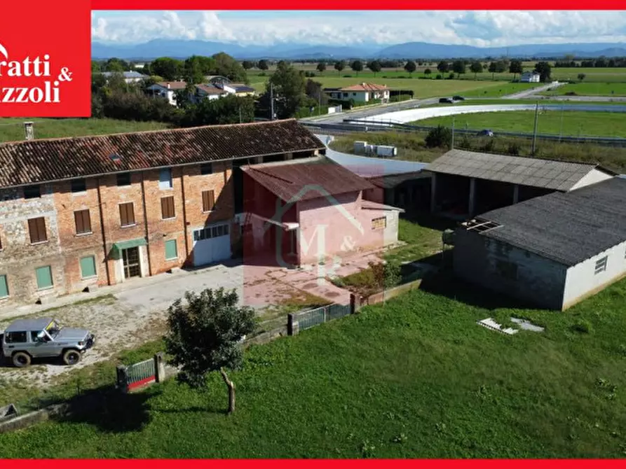 Immagine 1 di Casa indipendente in vendita  in Viale San Marco 17 a Palmanova