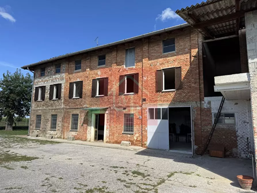 Immagine 28 di Casa indipendente in vendita  in Viale San Marco 17 a Palmanova