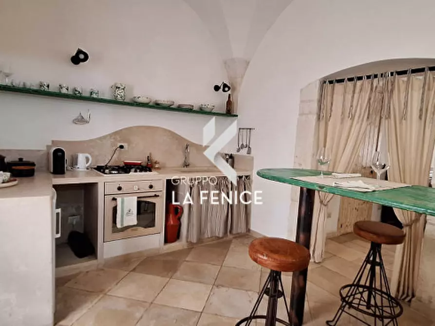 Immagine 10 di Appartamento in vendita  in via Dura a Locorotondo