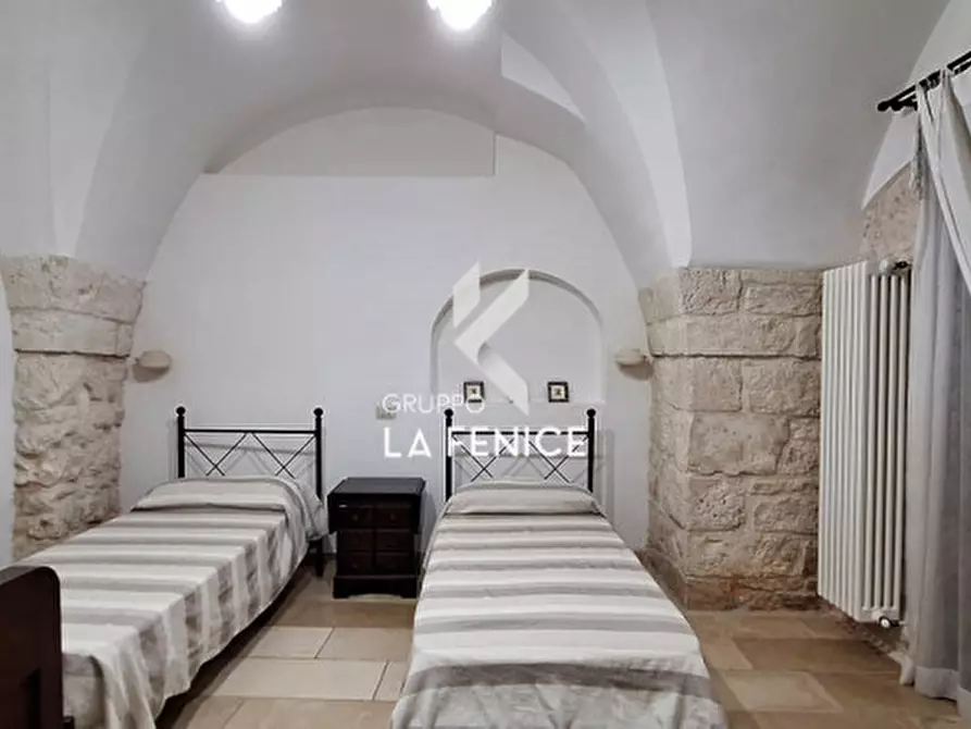 Immagine 12 di Appartamento in vendita  in via Dura a Locorotondo